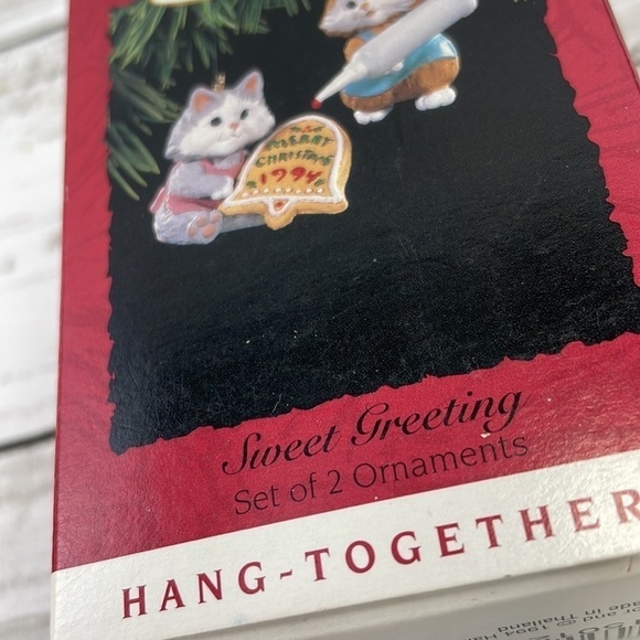HALLMARK “SWEET GREETING” HANG TOGETHER SET of Two ornaments 1994 vintage - Picture 6 of 9